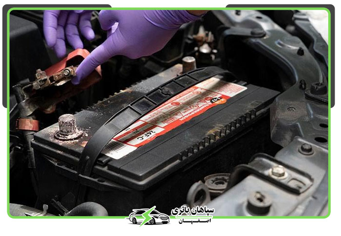 راهکارهای افزایش عمر مفید باتری خودرو
